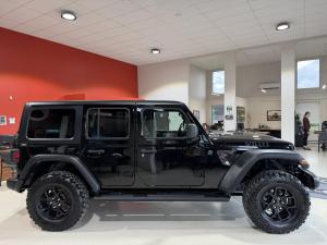 Miniature 9 Jeep Wrangler Willys 2025