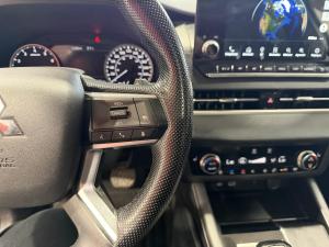 Miniature 22 Mitsubishi Outlander SE S-AWC 2022