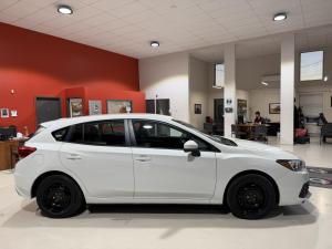 Miniature 9 Subaru Impreza Convenience w/Eye 2022