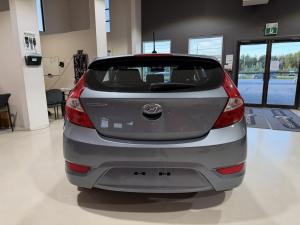 Miniature 5 Hyundai Accent SE 2017