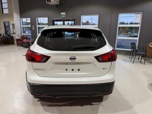 Miniature 5 Nissan Qashqai S 2018