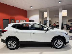 Miniature 9 Nissan Qashqai S 2018