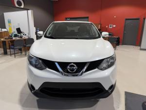 Miniature 12 Nissan Qashqai S 2018