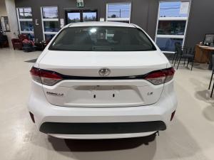 Miniature 5 Toyota Corolla LE 2022