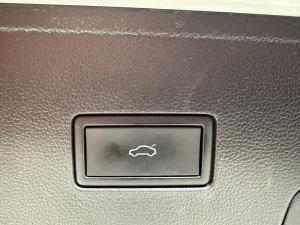 Thumbnail 8 Volkswagen Atlas Cross Sport Comfortline R-L Blk 2025