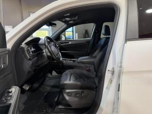 Thumbnail 17 Volkswagen Atlas Cross Sport Comfortline R-L Blk 2025