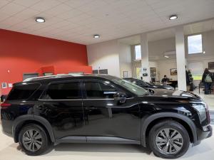 Miniature 10 Nissan Pathfinder SV 2022