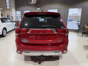 Miniature 5 Mitsubishi Outlander PHEV 2022