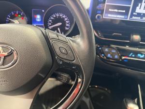 Thumbnail 22 Toyota C-HR XLE Premium 2021