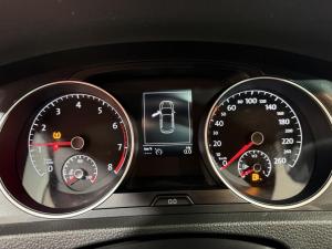 Miniature 14 Volkswagen Golf Highline 2020