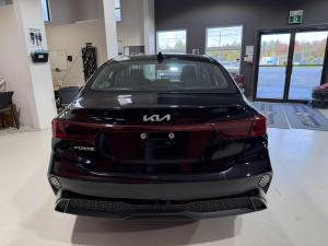 Miniature 5 Kia Forte LX 2024