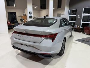 Thumbnail 7 Hyundai Elantra Preferred w/Tech 2023