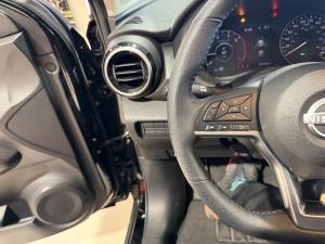 Miniature 20 Nissan Kicks SV Special Edition 2023