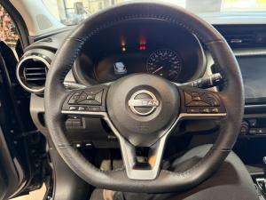 Miniature 17 Nissan Kicks SV Special Edition 2023
