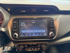 Miniature 22 Nissan Kicks SV Special Edition 2023