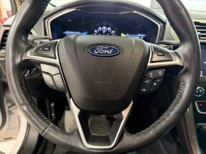 Miniature 19 Ford Fusion SEL Energi 2019