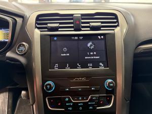 Miniature 24 Ford Fusion SEL Energi 2019