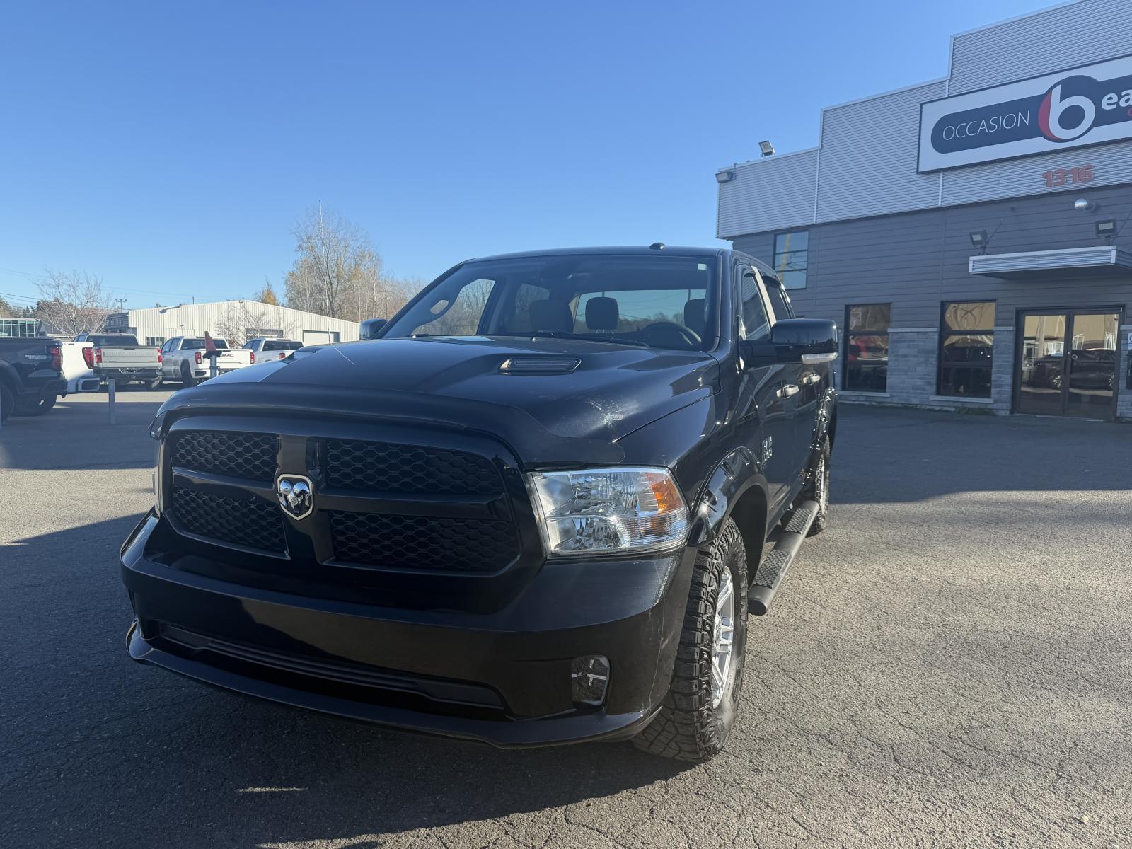 Image 1 RAM 1500 Classic Classic 2023