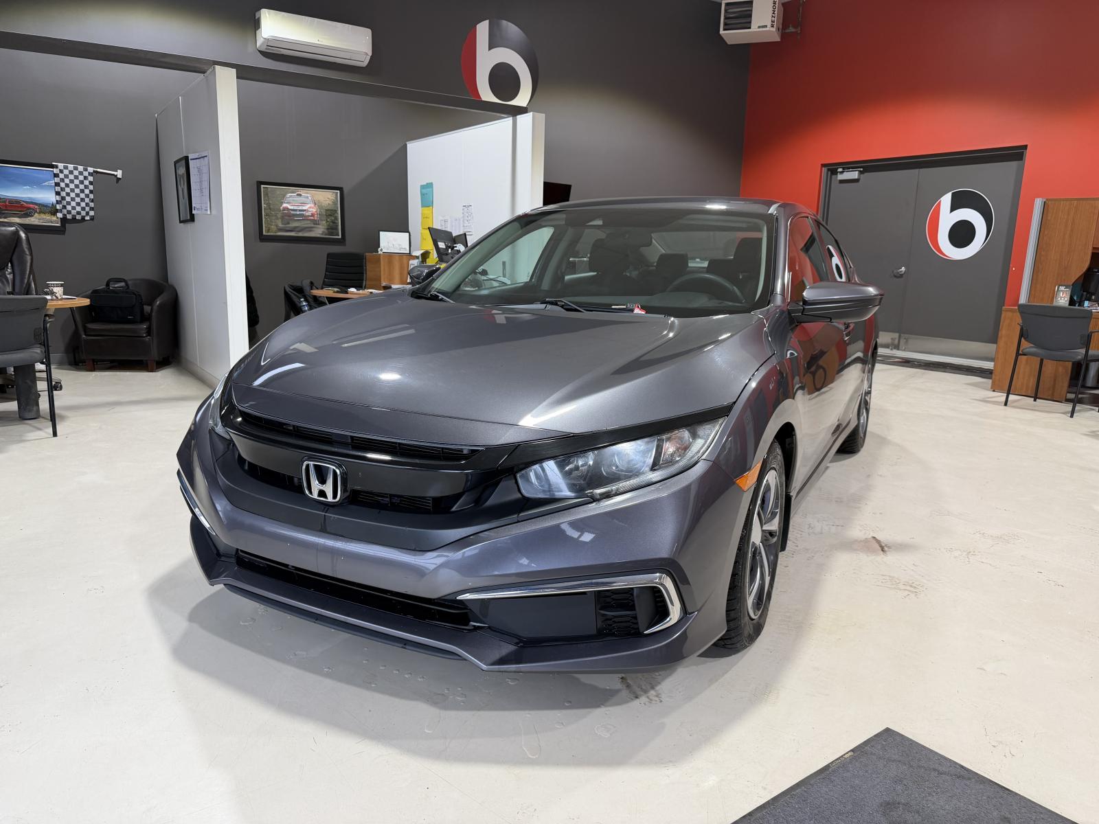 Image 1 Honda Civic LX 2019