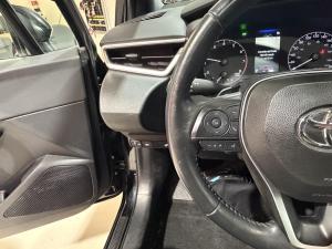 Miniature 16 Toyota Corolla SE 2024