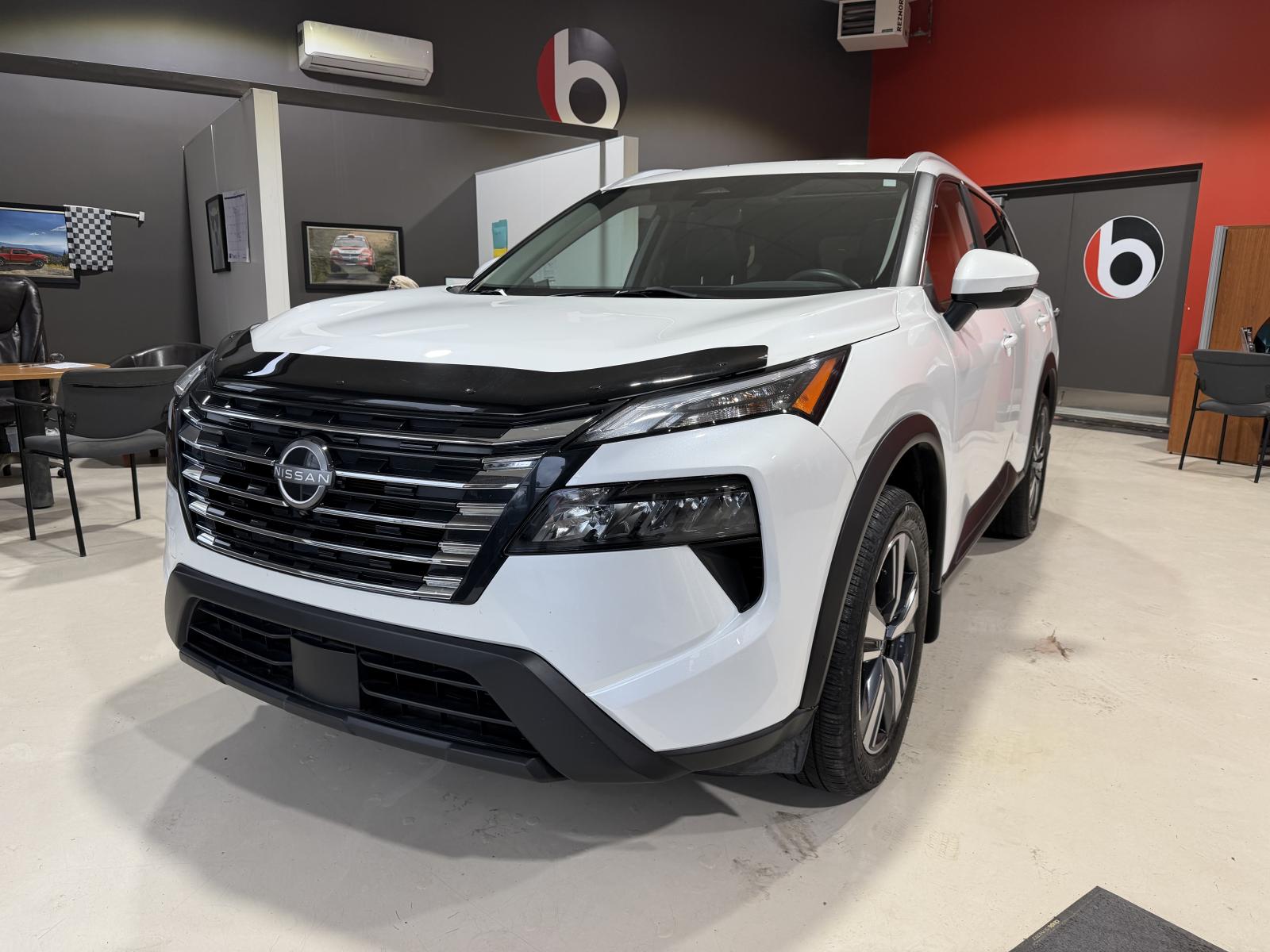 Image 1 Nissan Rogue SV 2024