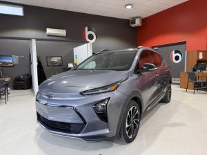 2022 Chevrolet Bolt EUV Premier - Image 1