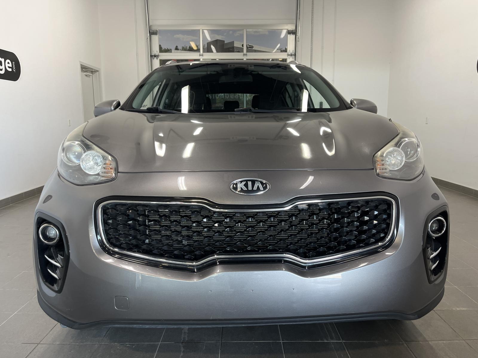 Kia Sportage LX 2018 — photo 7