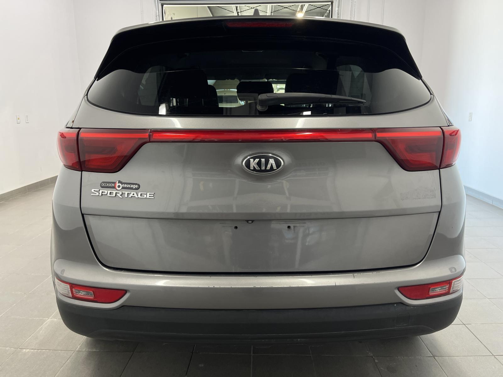 Kia Sportage LX 2018 — photo 4