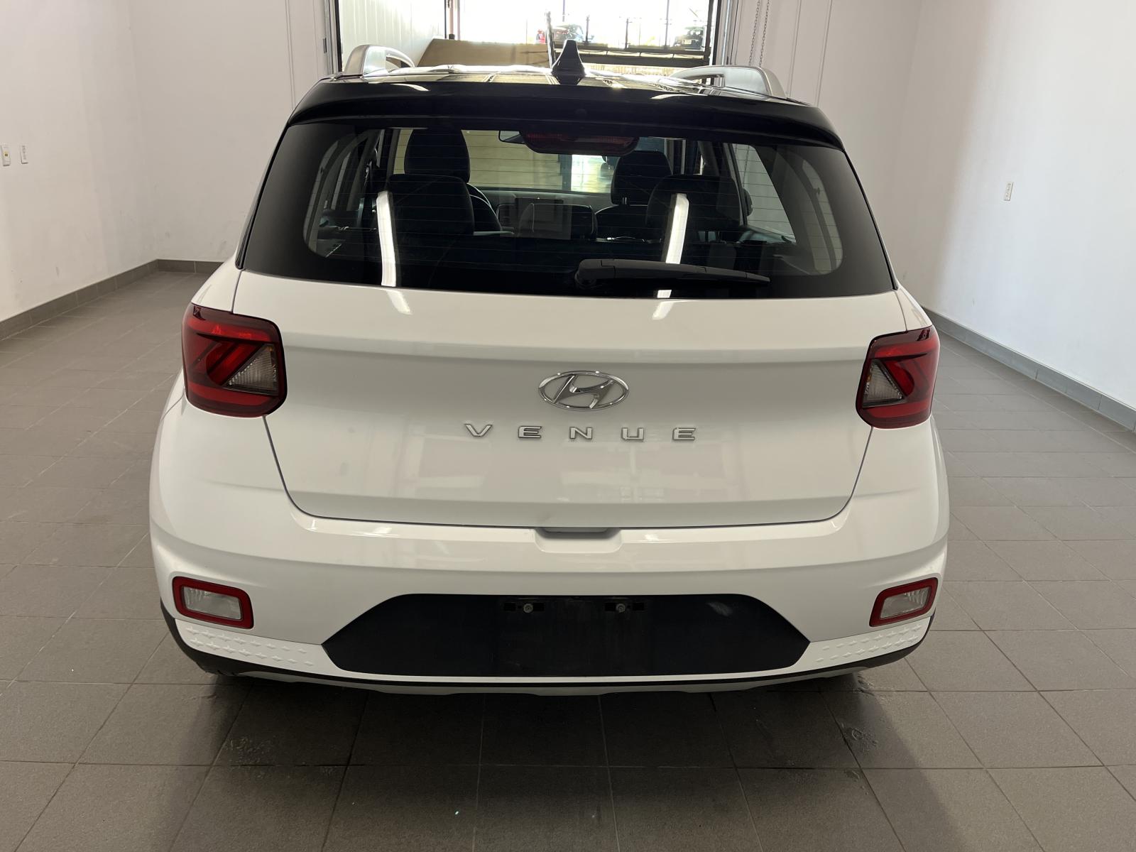 Image 4 Hyundai Venue Trend 2020