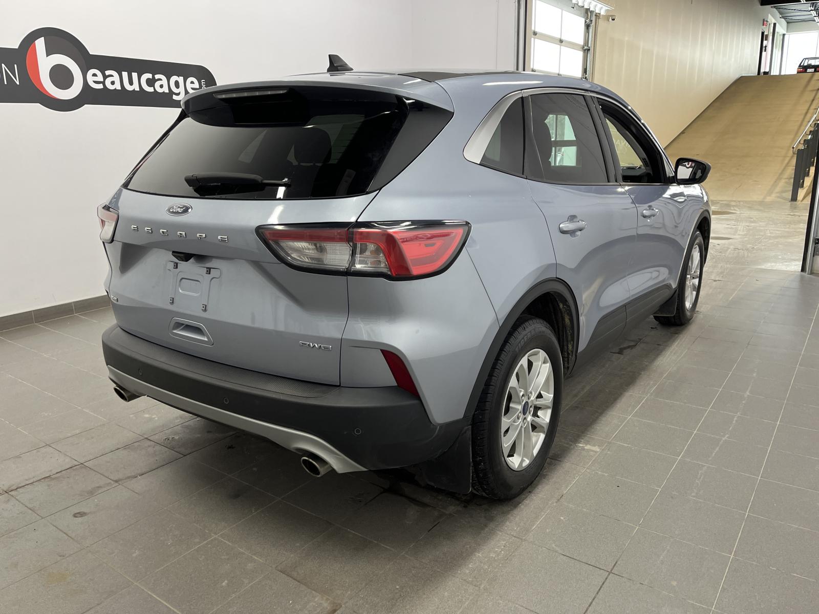 Ford Escape SE 2022 — photo 5
