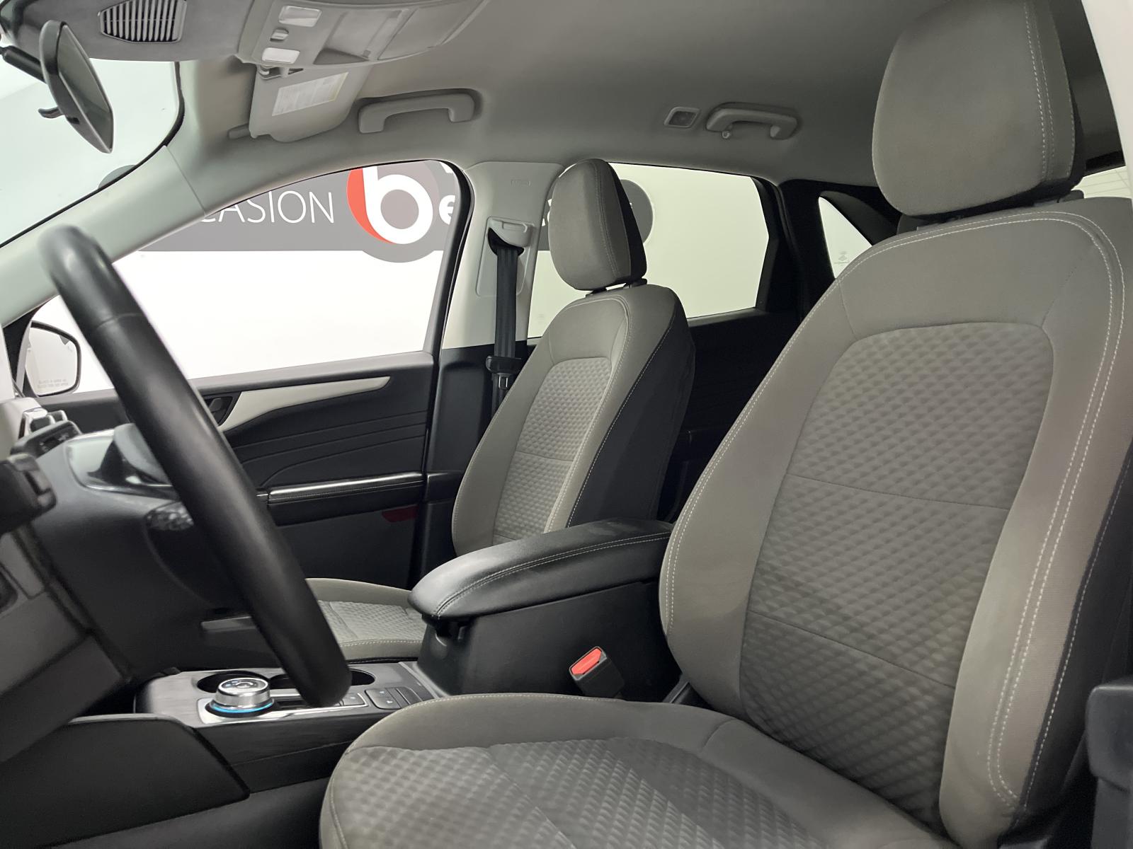 Ford Escape SE 2022 — photo 8