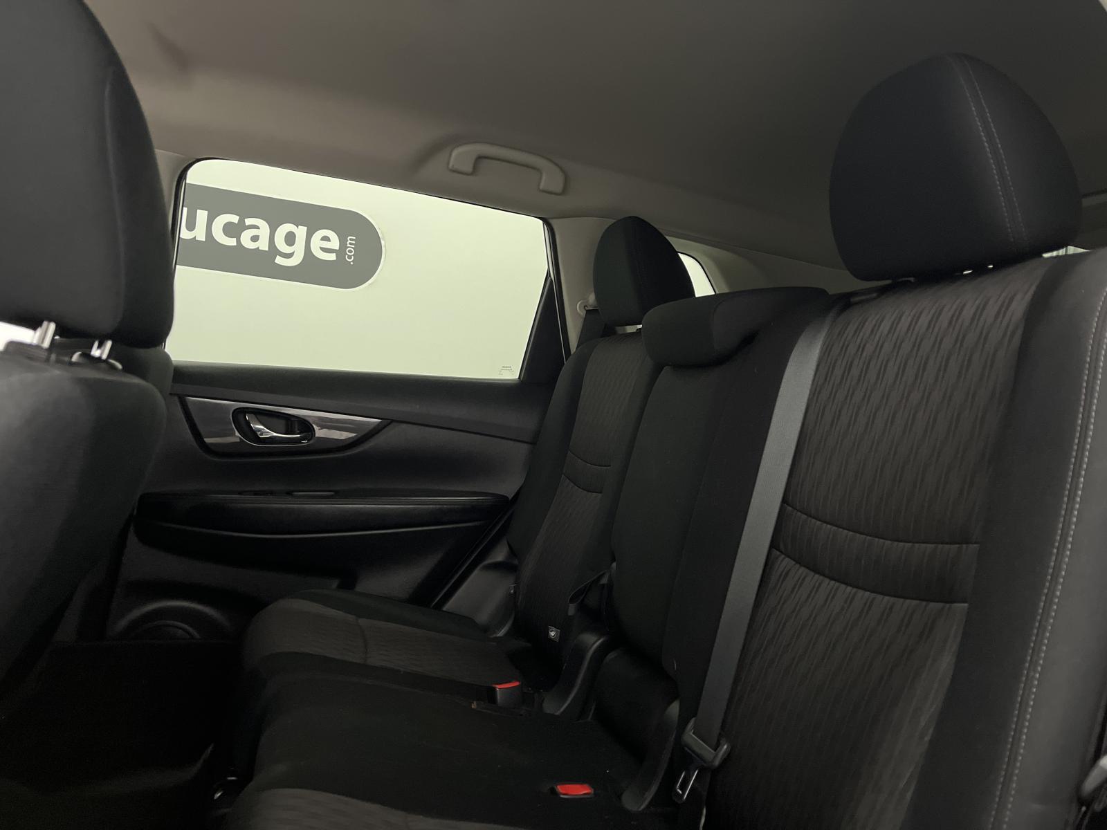 Image 10 Nissan Rogue SV 2020