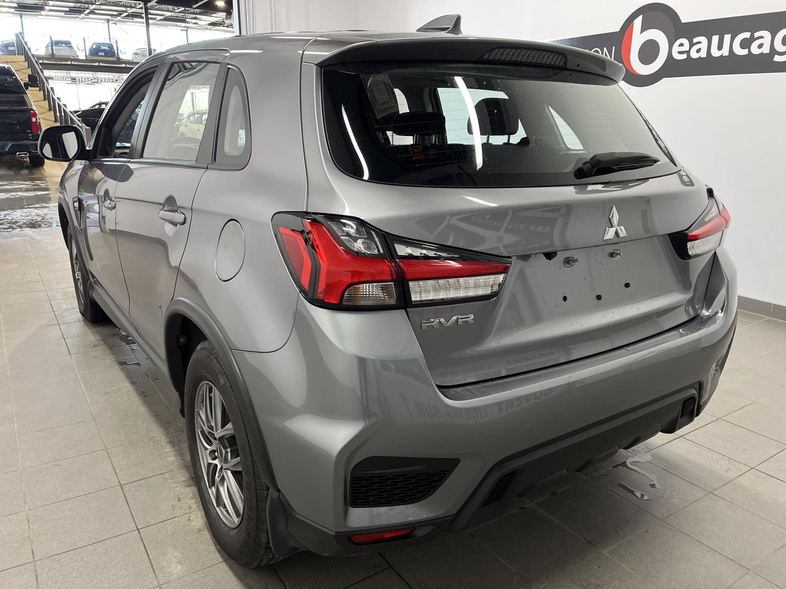 Image 3 Mitsubishi RVR 2023