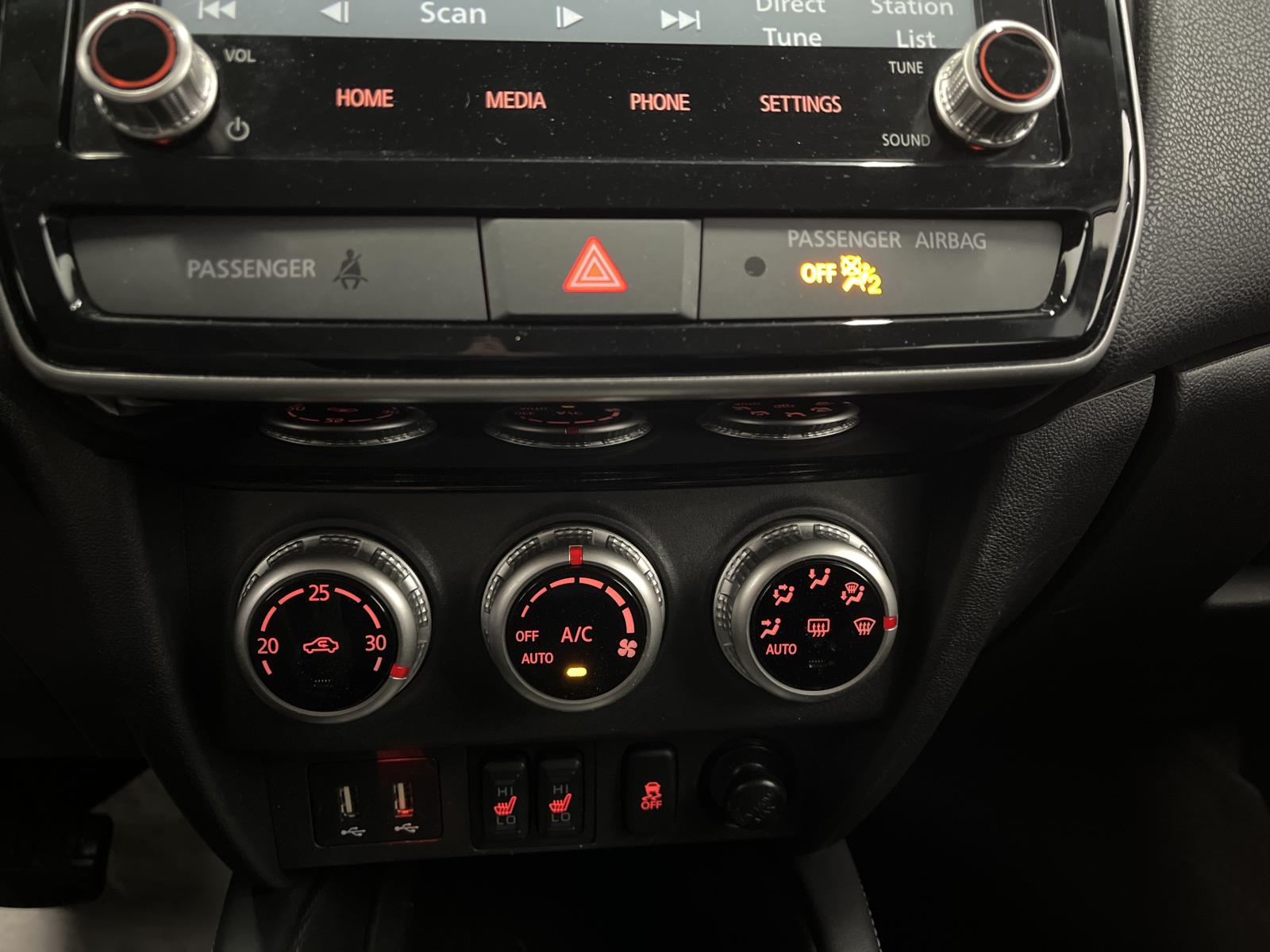 Image 15 Mitsubishi RVR 2023