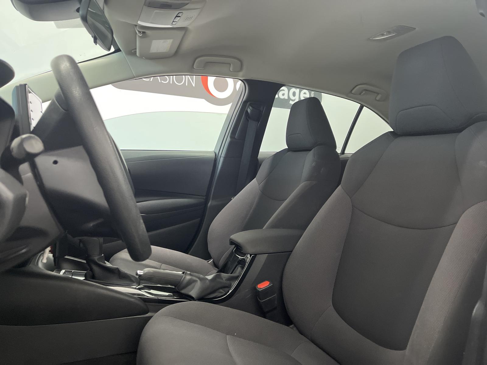 Toyota Corolla L 2022 — photo 8