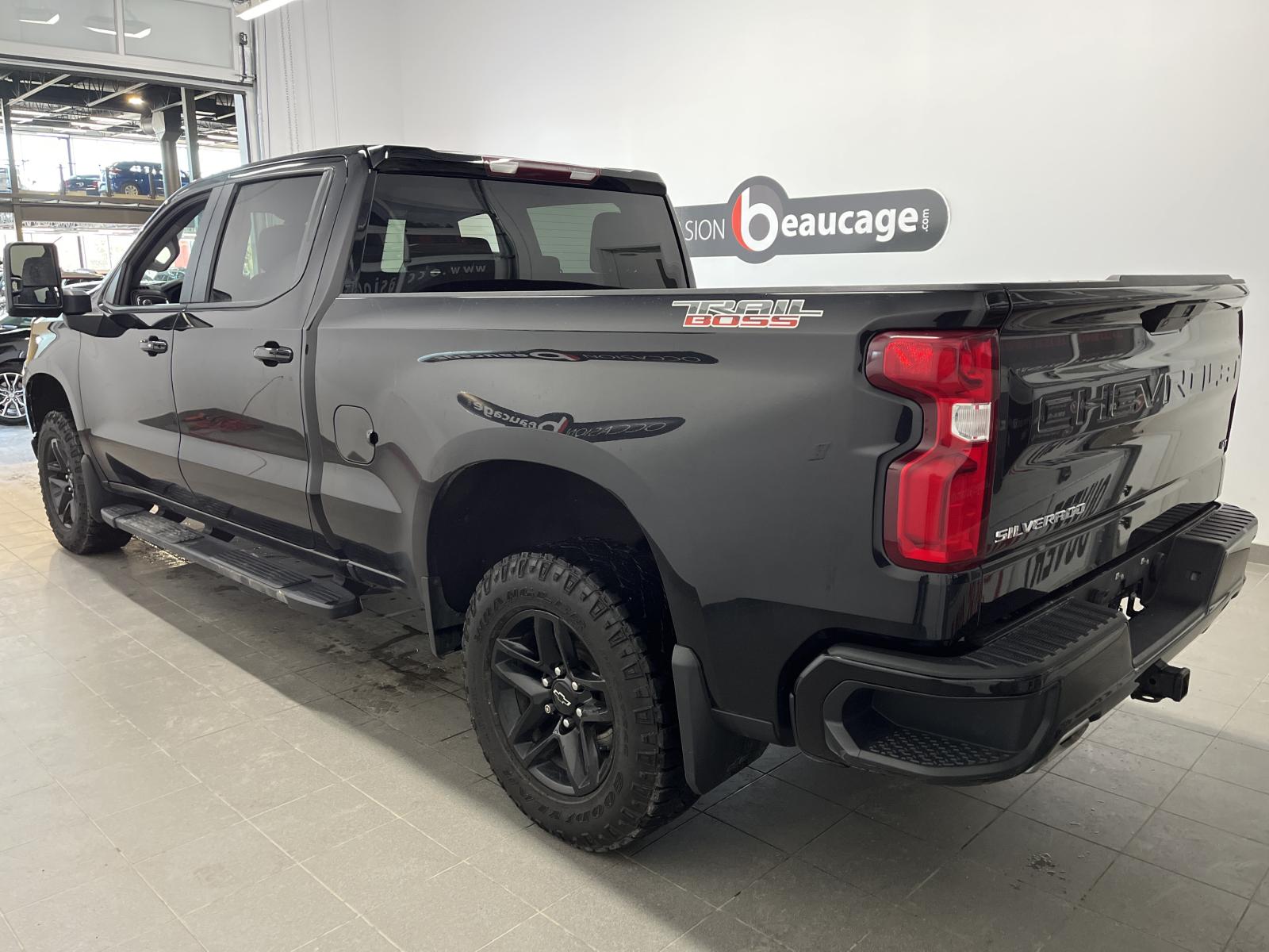 Image 3 Chevrolet Silverado 1500 LTD LT Trail Boss 2022