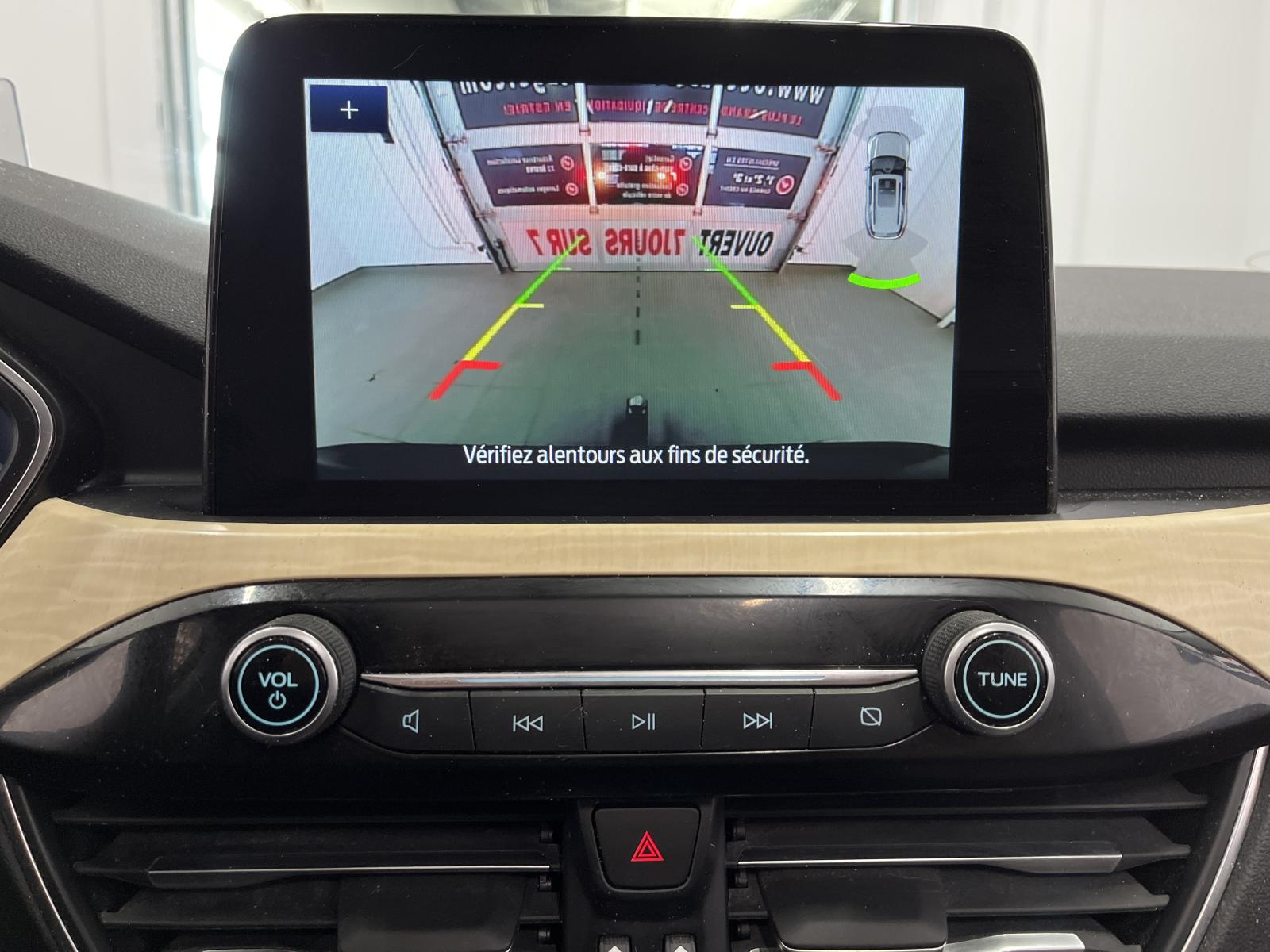 Image 20 Ford Escape Titanium PHEV 2021