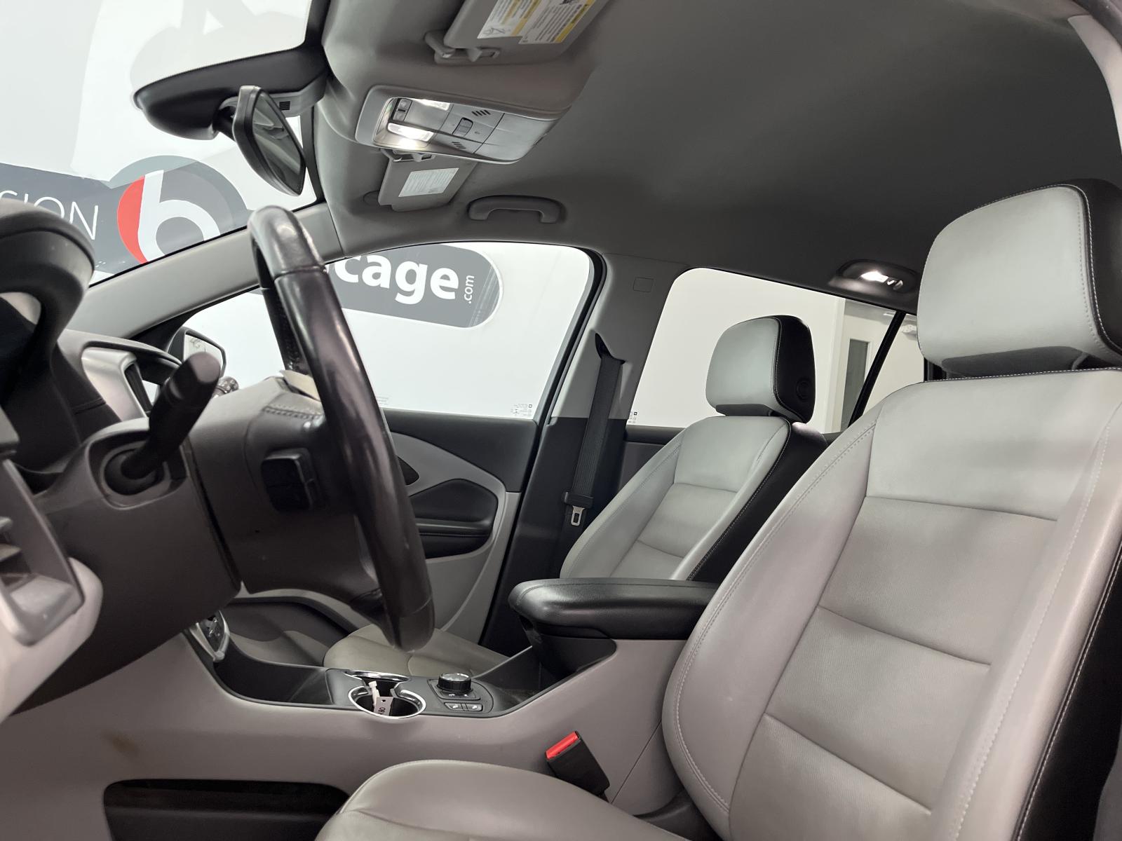 GMC Terrain SLT 2022 — photo 8