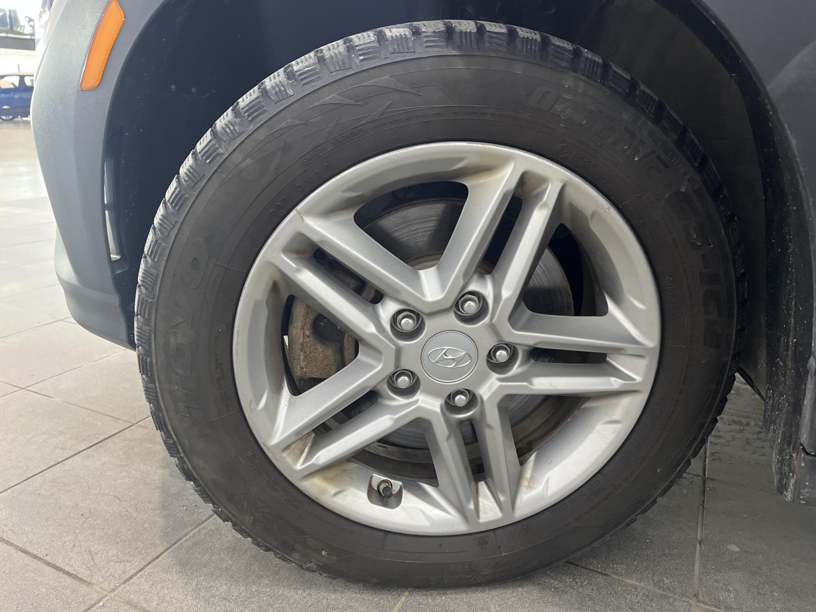 Image 23 Hyundai Kona Essential 2023