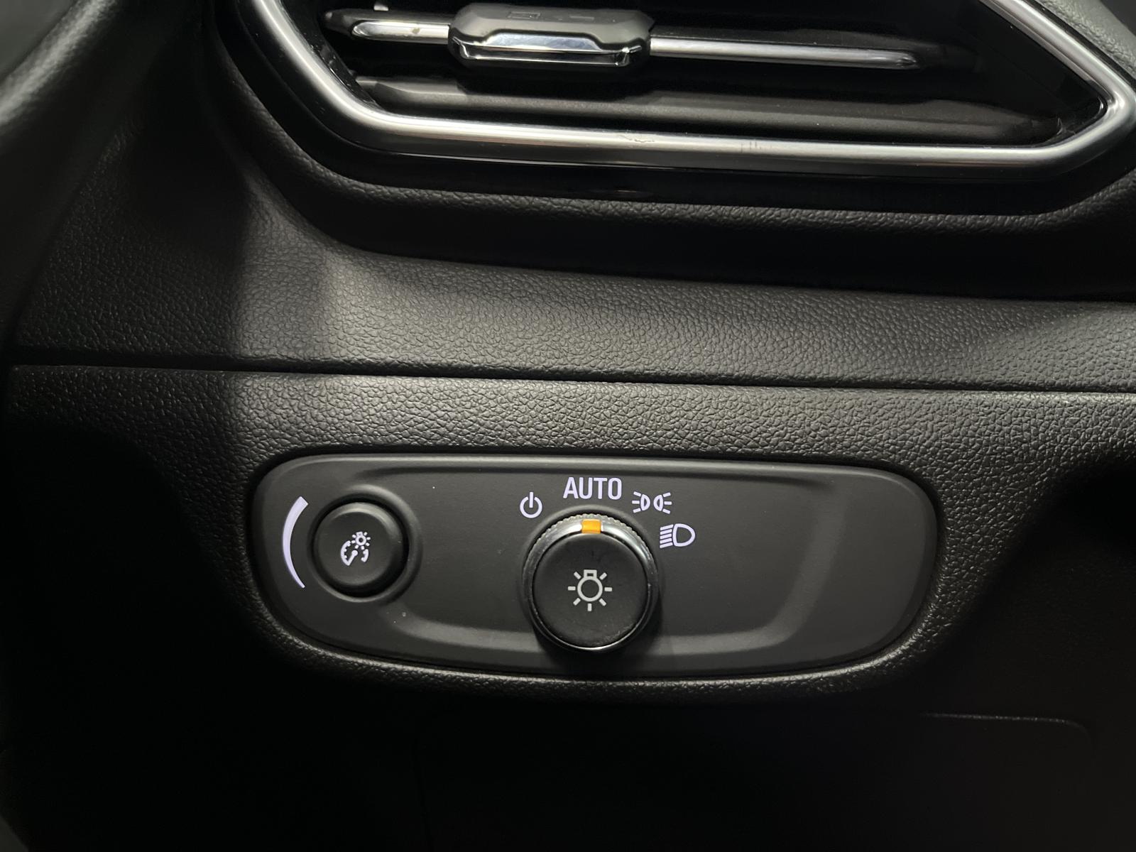 Image 11 Chevrolet Bolt EUV LT 2023