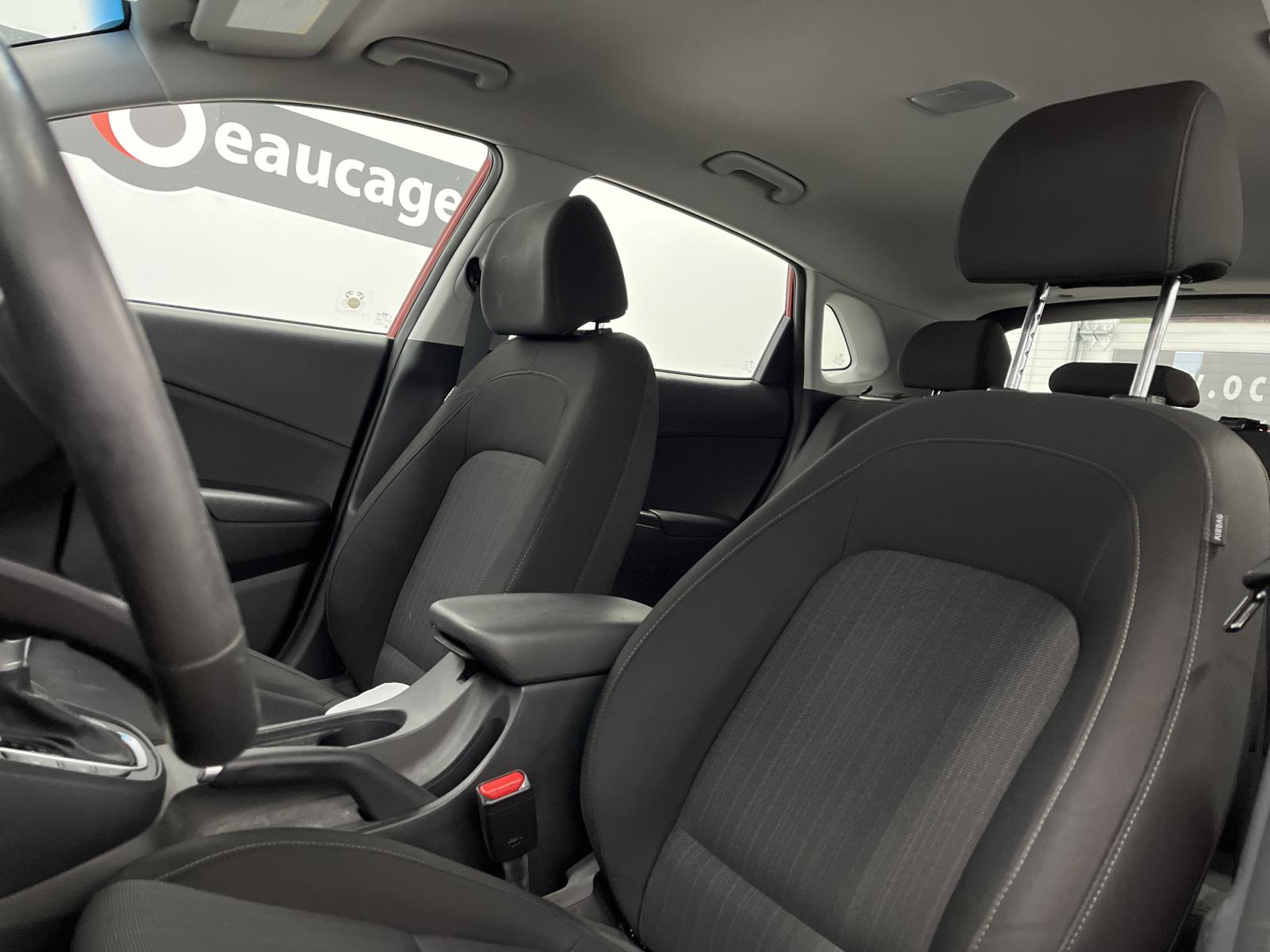 Hyundai Kona Preferred 2022 — photo 8