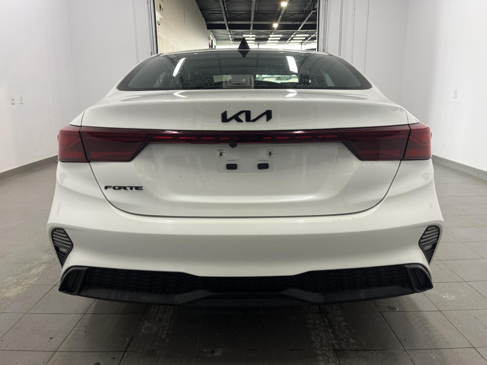 Kia Forte LX 2023 — photo 4