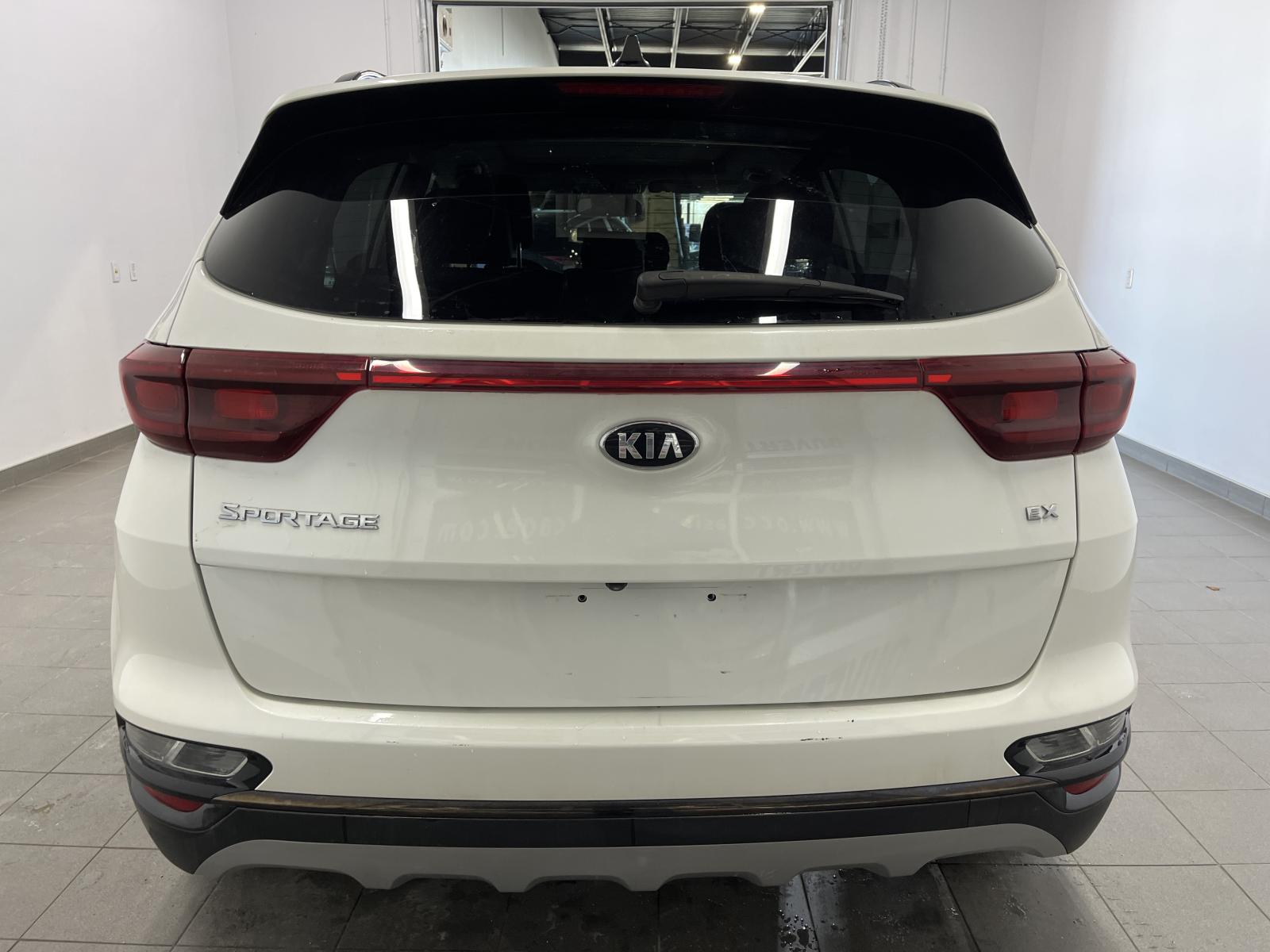 Kia Sportage EX S 2022 — photo 4