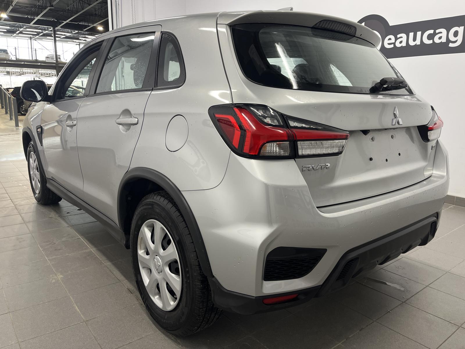 Mitsubishi RVR ES 2024 — photo 3