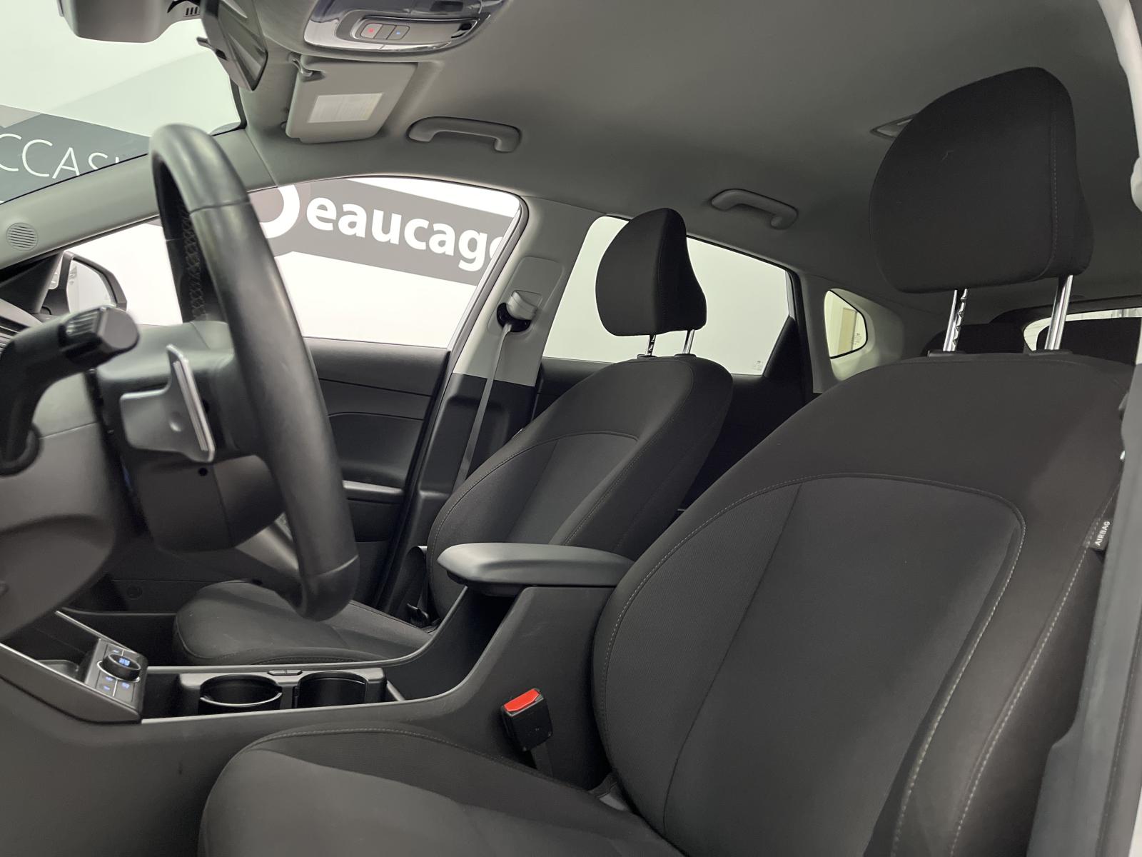 Hyundai Kona EV Preferred 2025 — photo 8