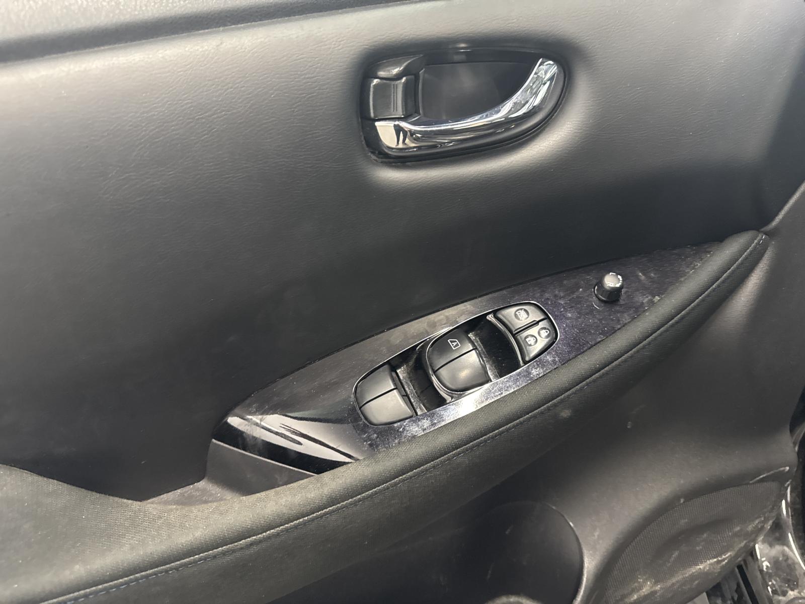 Image 9 Nissan Leaf Plus SV 2022