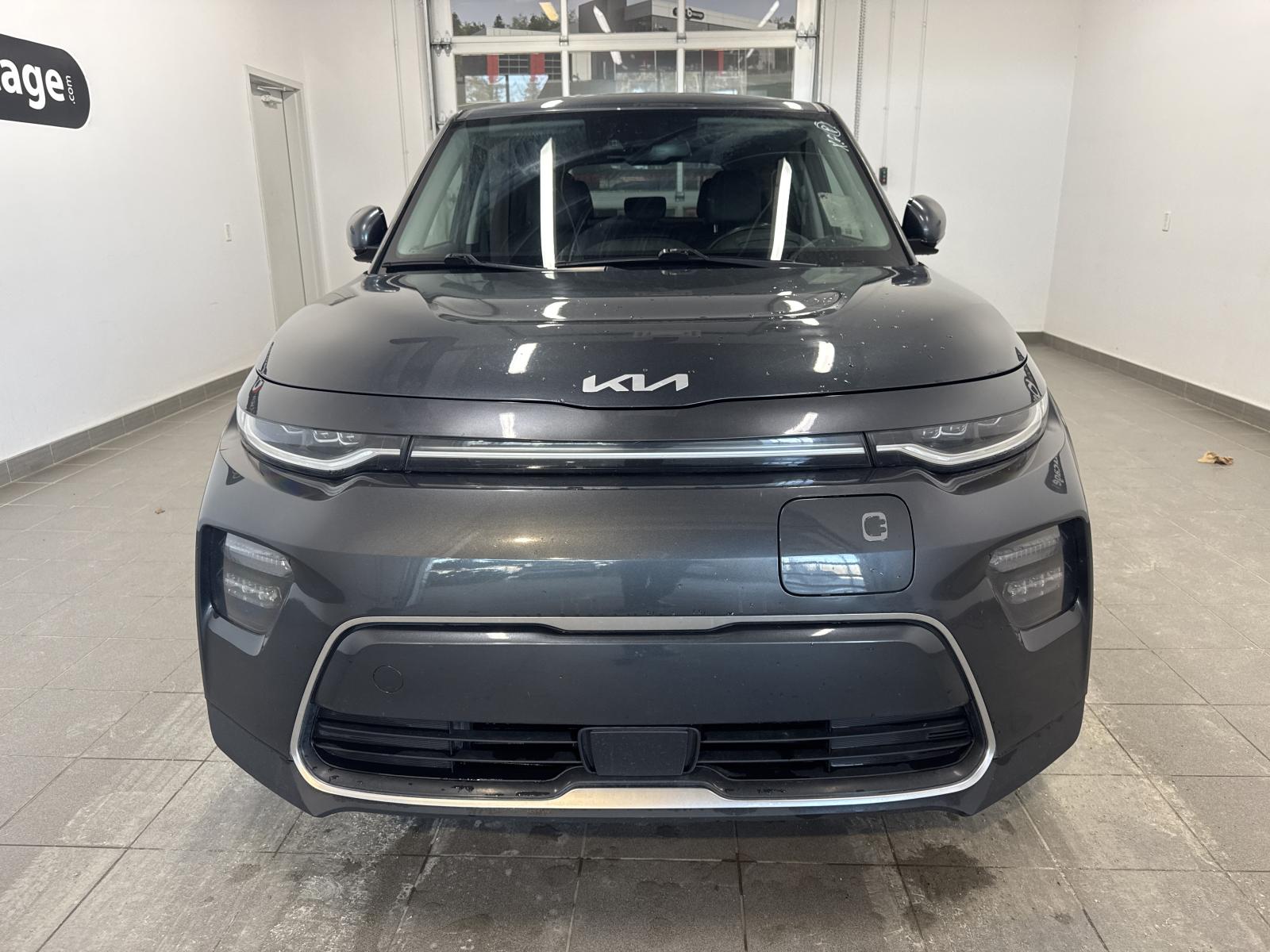 Kia Soul EV Limited 2022 — photo 7