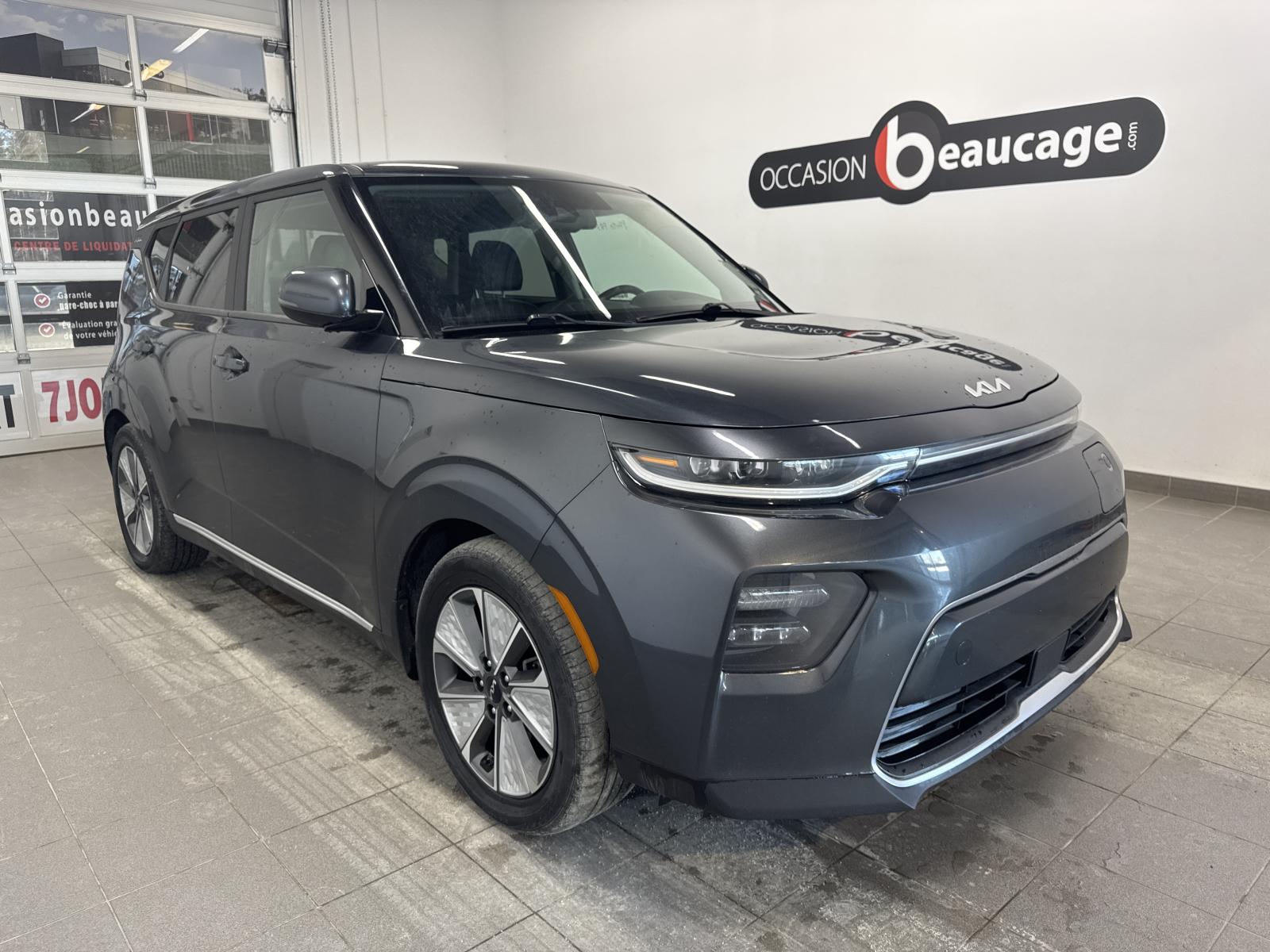 Kia Soul EV Limited 2022 — photo 6