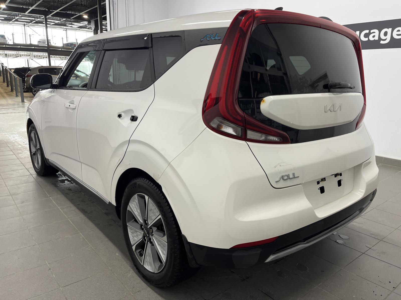 Kia Soul EV Limited 2022 — photo 5