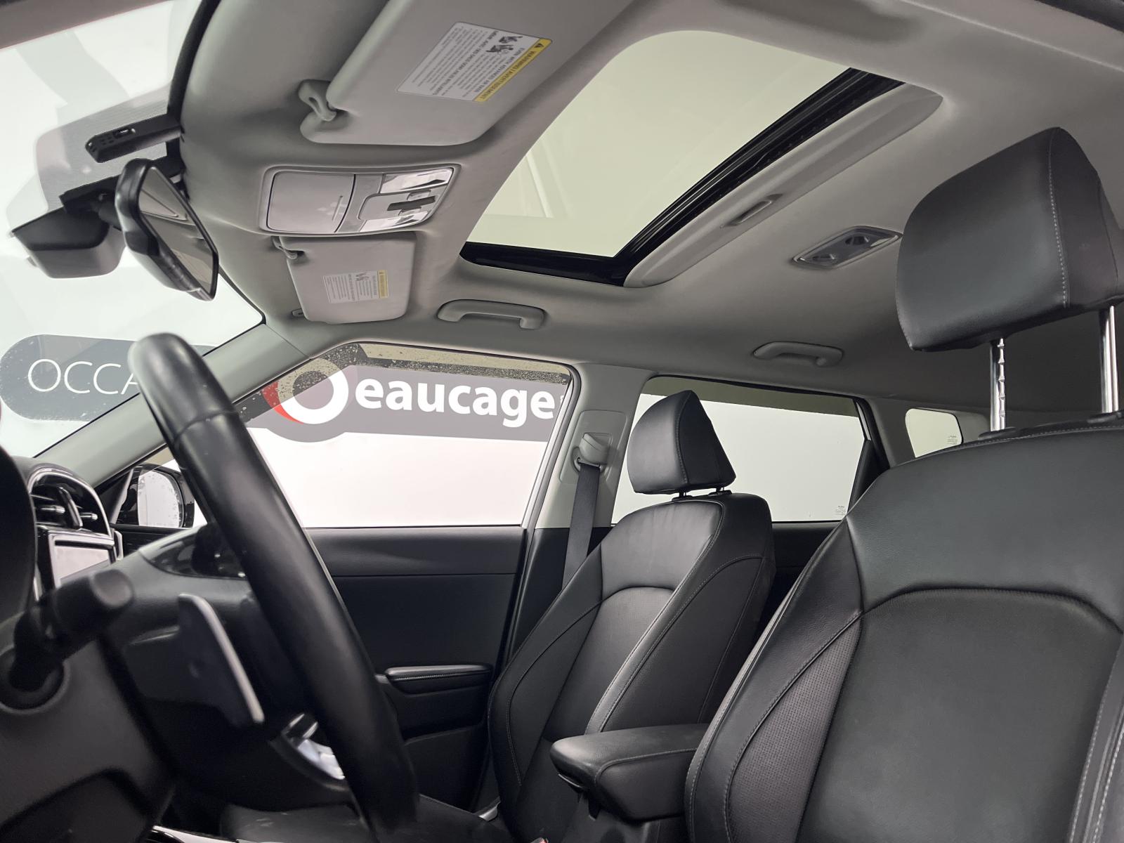 Kia Soul EV Limited 2022 — photo 8